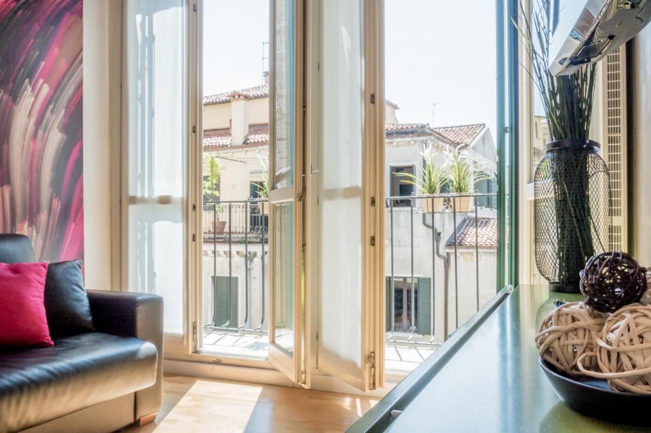 San Polo Design Apartments By Wonderful Italy Venedik Dış mekan fotoğraf